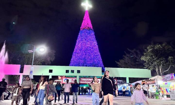 Familias carabobeñas disfrutan decoraciones y zonas de diversión del Parque Metropolitano en San Diego
