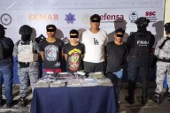 Detienen a cuatro hombres por presuntos delitos contra la salud en la SM 66 de Cancún