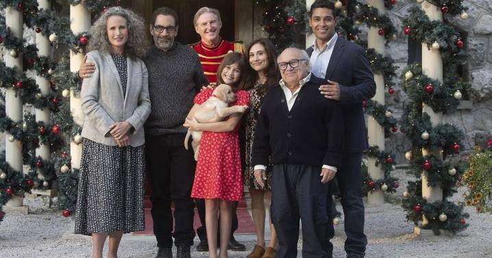 Filme Una Navidad inesperada: cuando celebras la Pascua en agosto