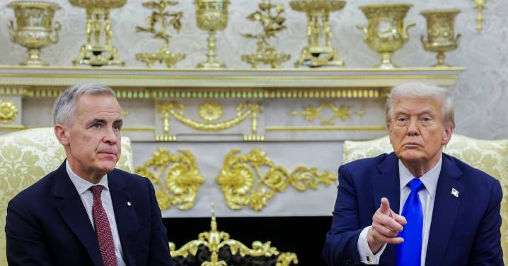 ‘A lo Chicharito’: Carney ‘vuela’ oportunidad de hablar del T-MEC con Trump en sorteo del Mundial