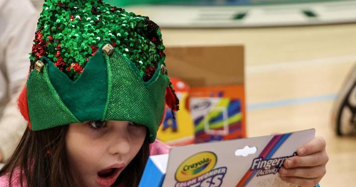 A ‘Christmas to Remember’: Boys and Girls Club hosts magical holiday night for Region kids