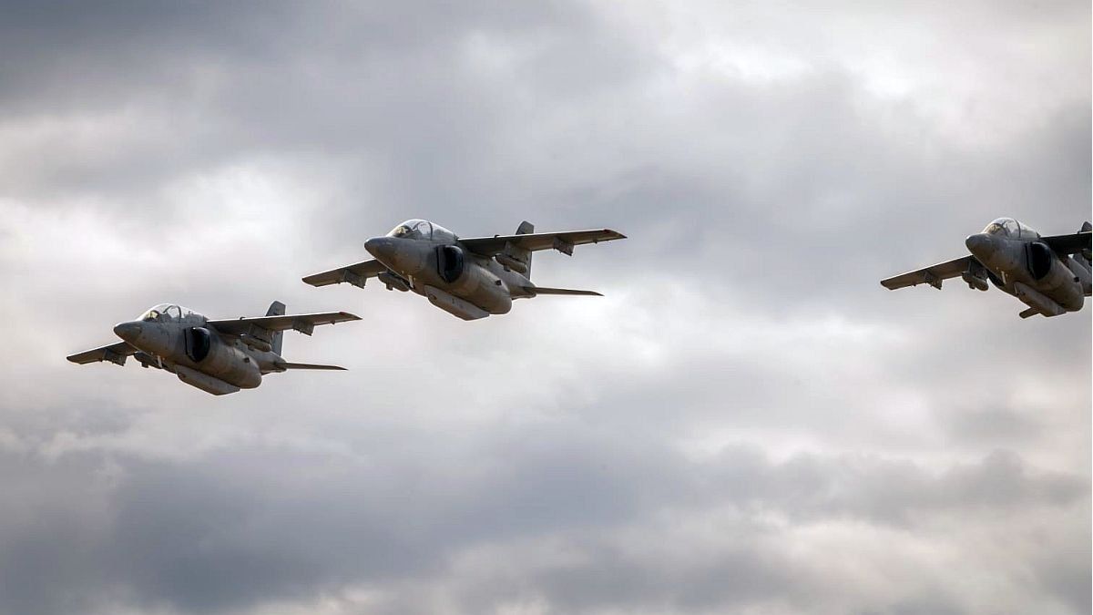 Licitación urgente de Defensa para el mantenimiento de la flota Pampa y Hércules