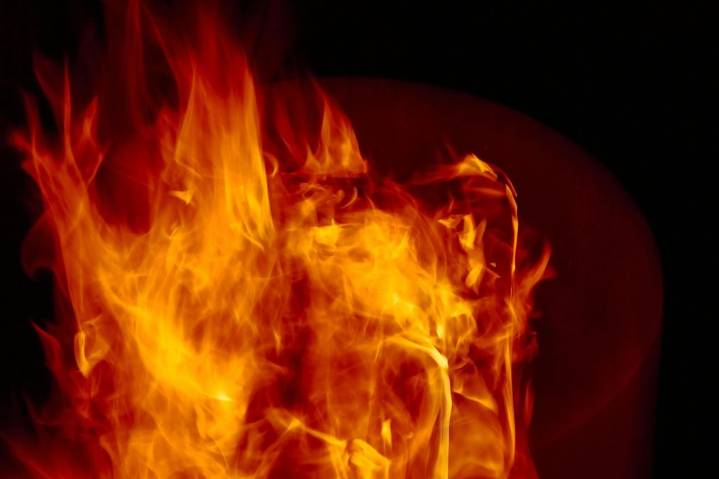 Odisha: Woman critical after drug-addicted man sets her on fire in Bhadrak