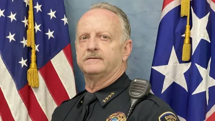 Knox County Sheriff's Office Chief Deputy hospitalized