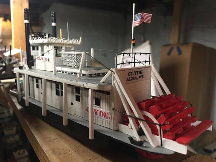 The River: Steamboat models provide fond memories, ease pain of seperation when away from the water