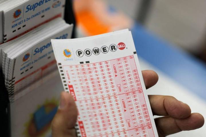 Sacramento ticket wins nearly $2 million as Powerball jackpot rolls on
