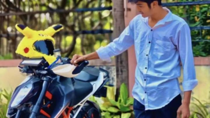 Muere decapitado el popular 'influencer' Prince Patel tras chocar su moto a 140 km/h