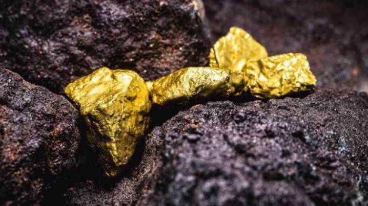Descubrió Irán yacimiento con más de 61 millones de toneladas de oro