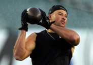 Steelers linebacker nominated for 2025 Walter Payton Man of the Year award