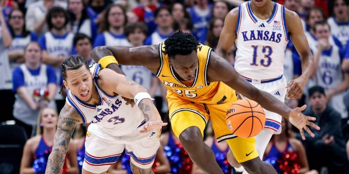 Darryn Peterson scores 17 in return from injury, No. 21 Kansas beats rival Missouri