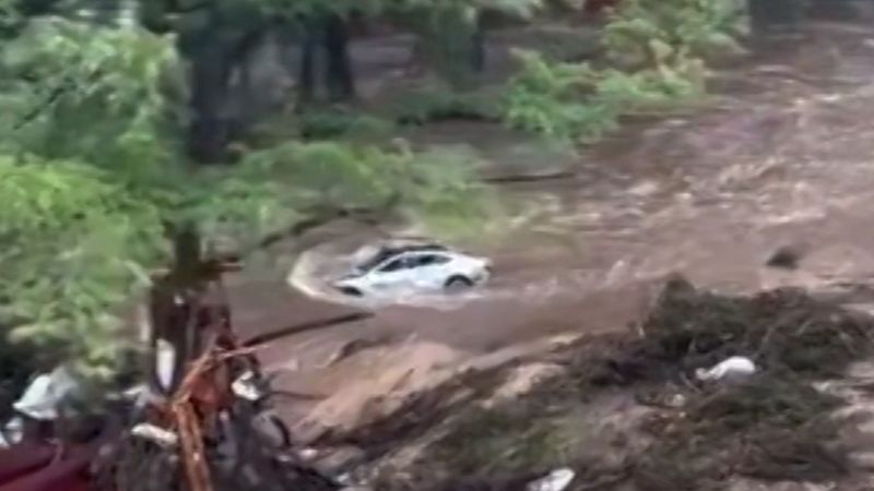 Newly released 911 calls reveal Texas flood horror