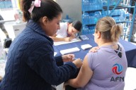 Llaman a vacunarse contra influenza y COVID; es gratuito