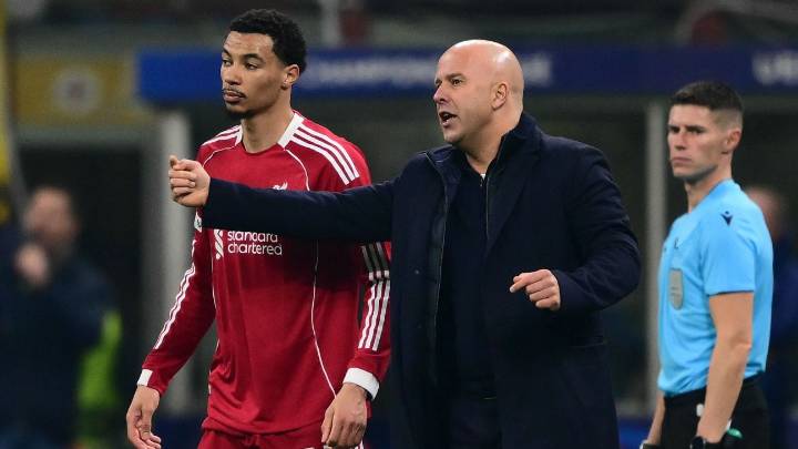 Curtis Jones insists Liverpool players back Arne Slot: 'Hungry as ever'