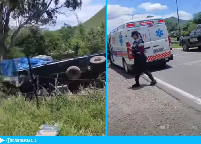 Volcó un camión en Villa Floresta y el conductor debió ser asistido por el SAMEC