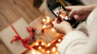 20 ideas de felicitaciones de Navidad para enviar por WhatsApp (y acertar con cada mensaje)
