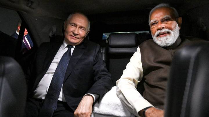'Cutting Our Nose To...': PM Modi-Putin Selfie Sparks US Congresswoman's Warning On India Ties