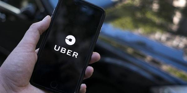 Habilitaron también en Córdoba a UBER: Habrá un registro municipal