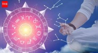 Today’s Women’s Horoscope (December 14, 2025): Daily Predictions for Love, Career & Wealth for all zodiac signs