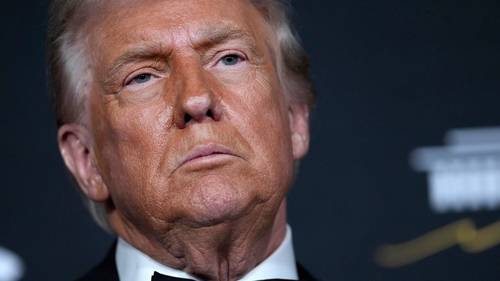 Donald Trump planea dar $12 billones de dólares a agricultores afectados por su guerra comercial con China