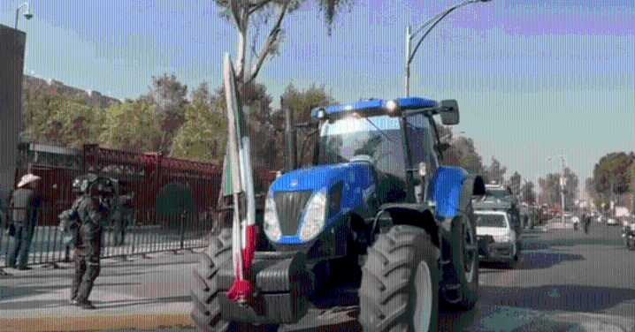 Liberan campesinos la Cámara de Diputados, pero mantienen bloqueos en 3 estados