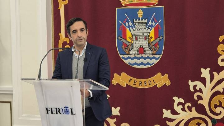 El alcalde de Ferrol llevará este martes al Senado las reclamaciones del tren: «Esta reivindicación non é de ningún partido, é de todos»