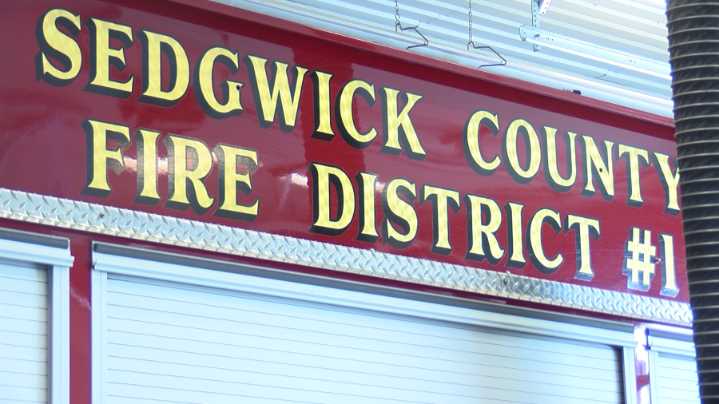 Park City garage, three vehicles destroyed in fire