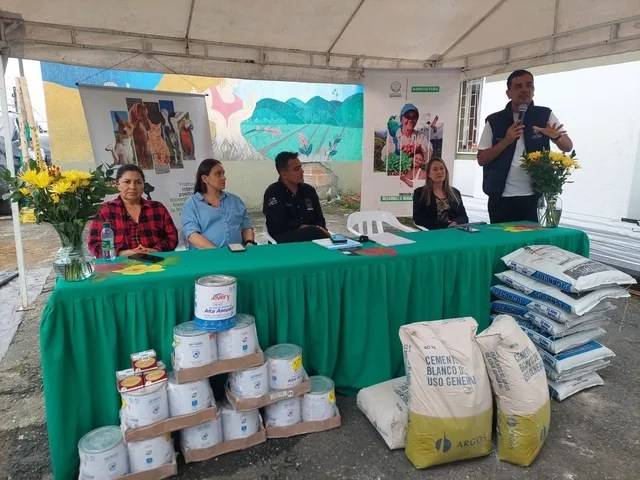 Circasia, Quimbaya y Génova fueron beneficiados con materiales para adecuar los albergues para animales