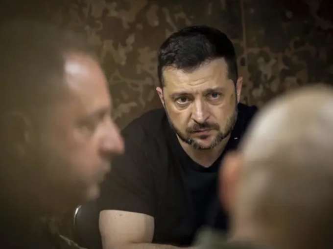 Zelenski se reunirá con líderes europeos para evaluar plan de paz impulsado por Trump