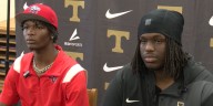 2 Thomson football players sign with colleges during early period