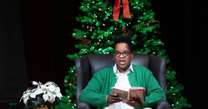 "Season's Readings" at library