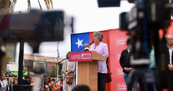 “Es importante que en Venezuela vuelva la democracia”: Jeannette Jara da por cerrada polémica por María Corina Machado