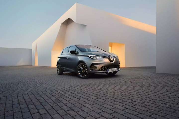 Ford will make affordable EVs with Renault, but you won't get your hands on them