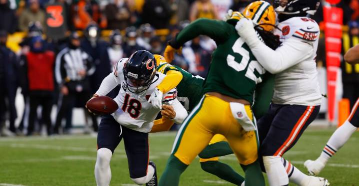 Caleb Williams, Bears OL analysis: Sacks allowed vs. Packers, NFL Week 14