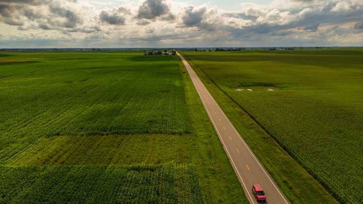 Iowa farmland values show resilience despite downturn in ag economy