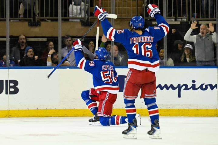 Scenes at the Garden: Rangers complete late comeback to beat Stars in overtime