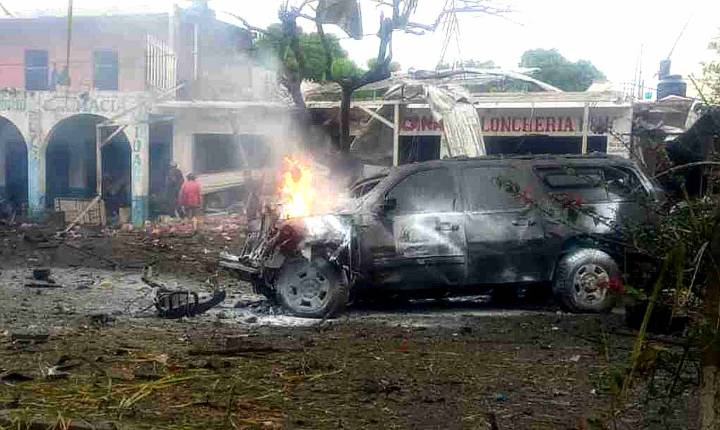 Estallido de auto bomba en Michoacán deja dos muertos y 10 heridos