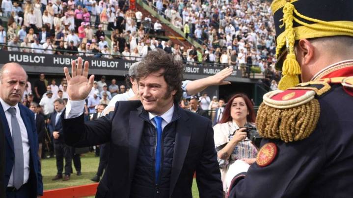 Javier Milei dijo presente en la final del Abierto Argentino de Polo