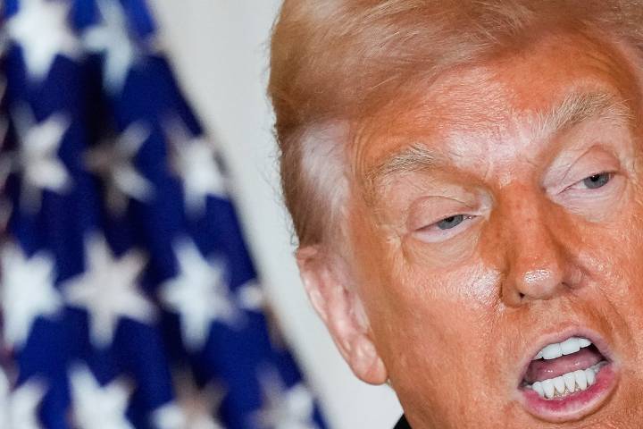 Trump arremete contra demócratas por ataque con cuchillo en Charlotte