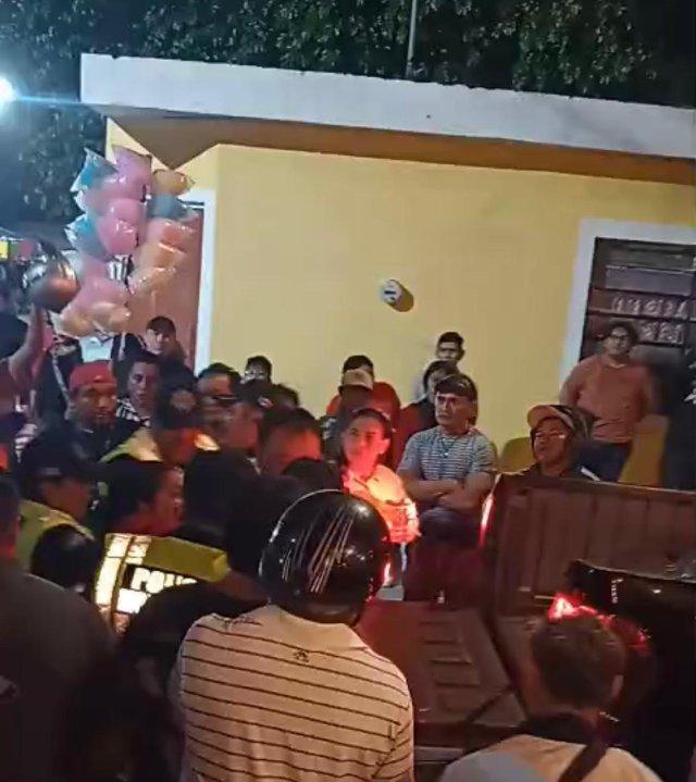 La Feria de Izamal se convierte en una cantina al aire libre