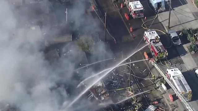 Gas explosion in Hayward injures 6, damages homes