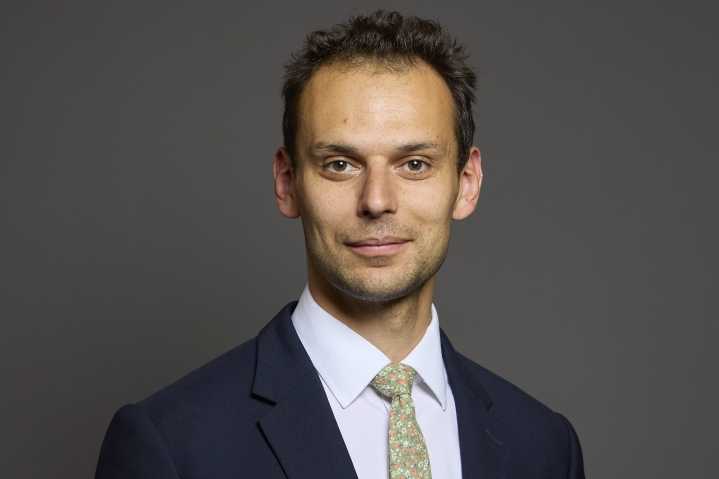 Labour minister: Life is s**t for young people 