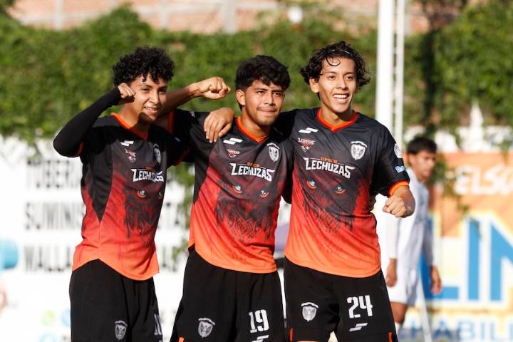 Lechuzas dio cátedra de futbol en el “Sospó”