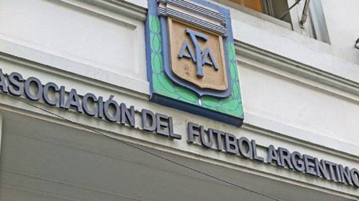 Allanan la sede de la AFA, el predio de Ezeiza y varios clubes