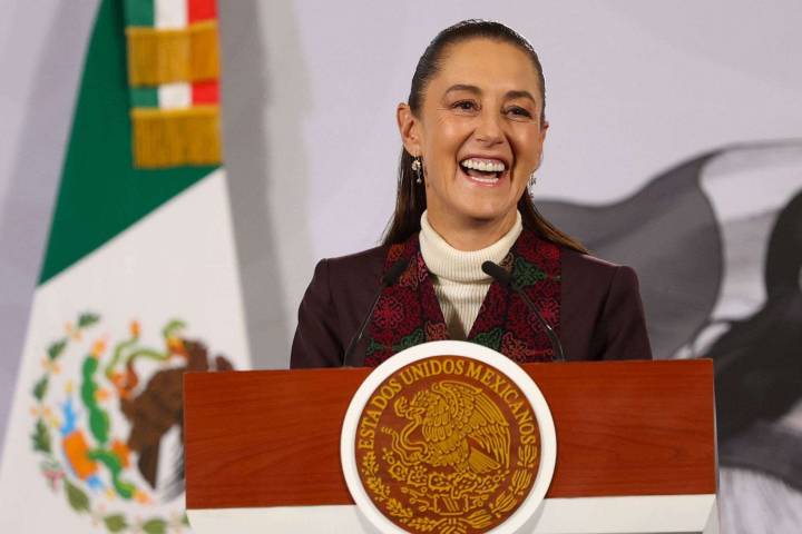 Sheinbaum revela de qué habló con Trump en el palco del sorteo del Mundial