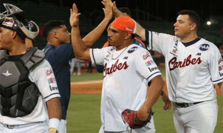 Caribes comió felinos en Puerto La Cruz