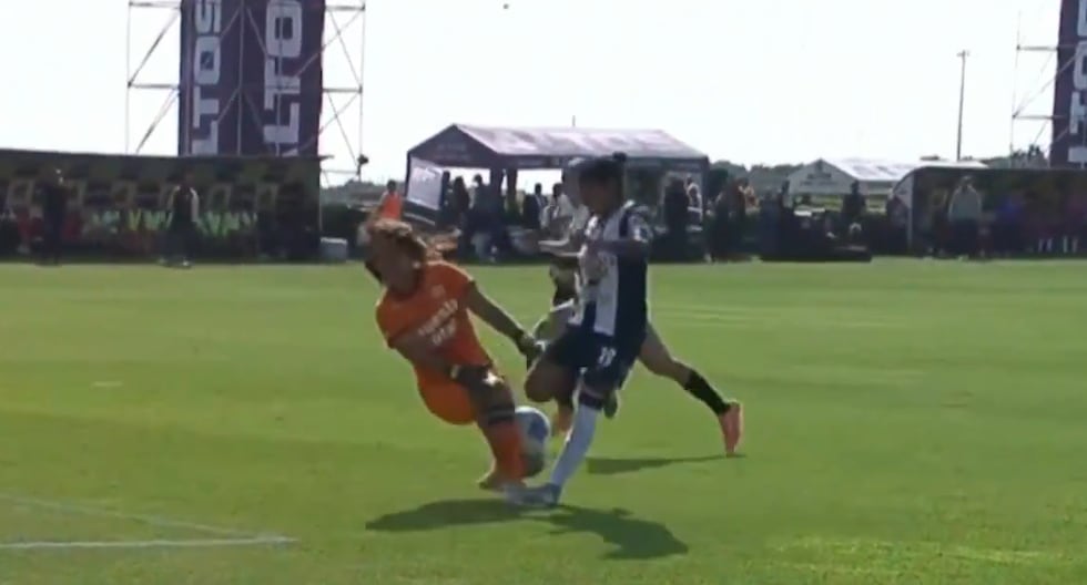 El polémico gol de Alianza Lima que el VAR no corrigió por falta a la arquera