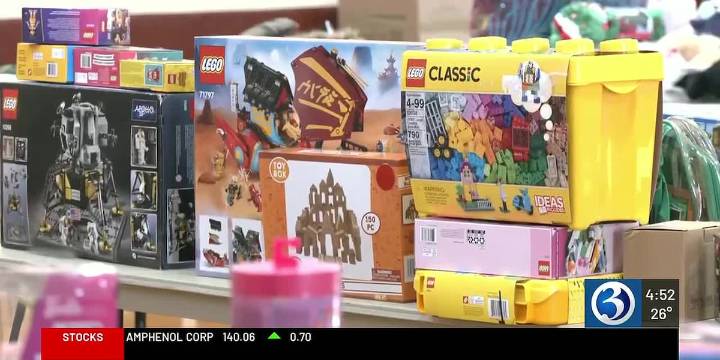 Windsor’s Project Santa helps hundreds of children this holiday season