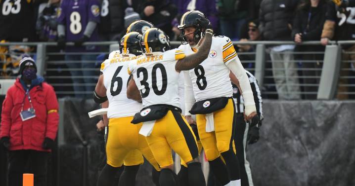 Steelers le arrebata la cima de la AFC Norte a Ravens con un inspirado Aaron Rodgers