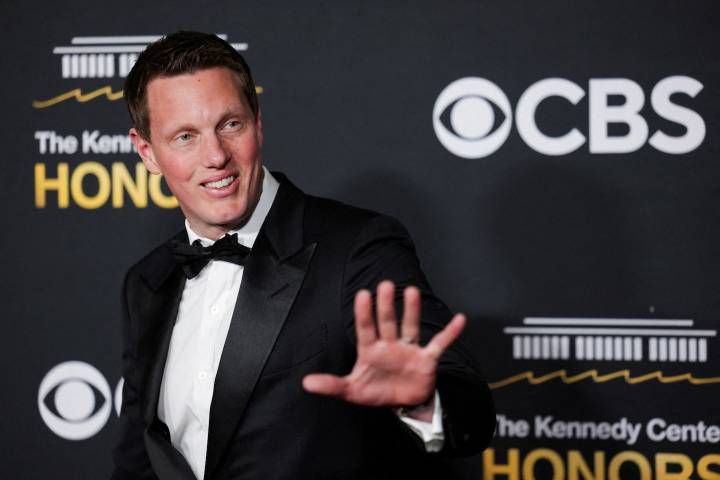 Paramount launches hostile bid for Warner Bros., challenging Netflix deal