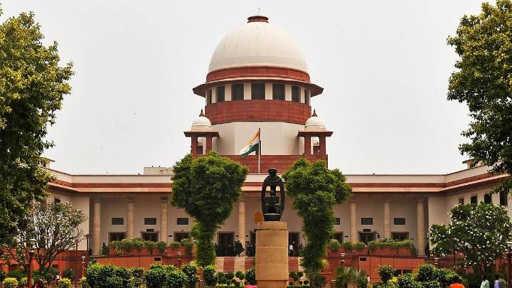 SC raps states for non-cooperation in SIR exercise; asks ECI to flag instances of threats to BLOs